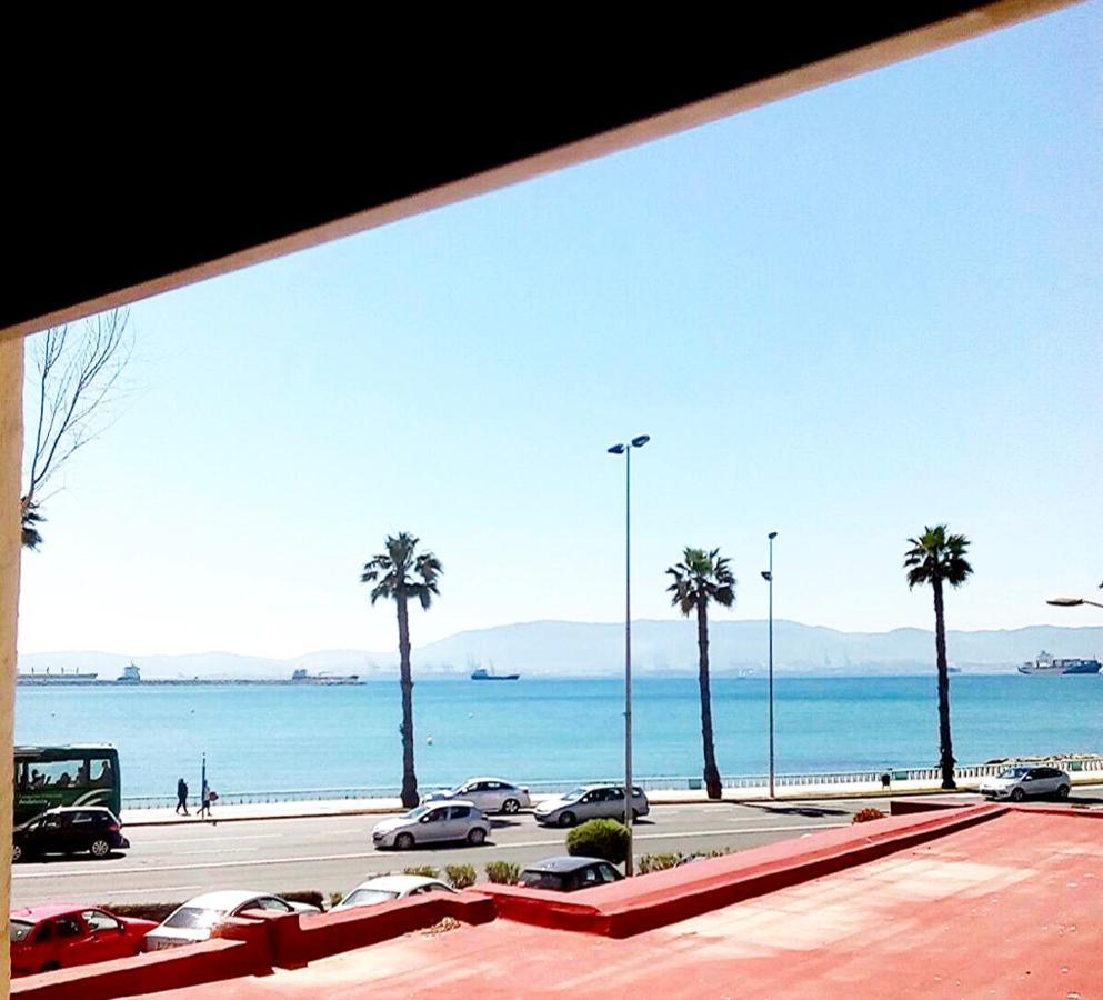Practico Apartamento A 5 Min Andando De Gibraltar Y El Centro, Frente Al Mar La Linea de la Concepcion Exterior photo